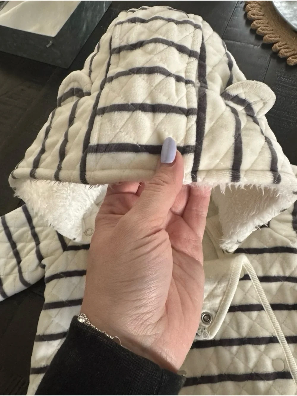 NWT Nordstrom Double Button Snap 1-Piece Hooded Suit White Gray Stripe, 3 Months
